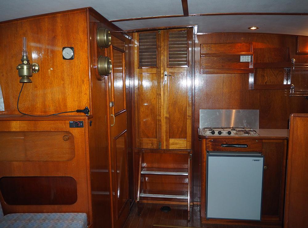 Fore ship, Accommodation